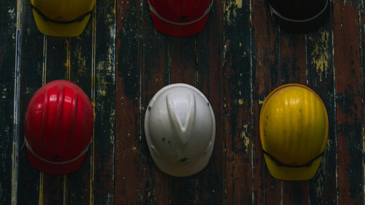 Factores Humanos en Industrias Complejas